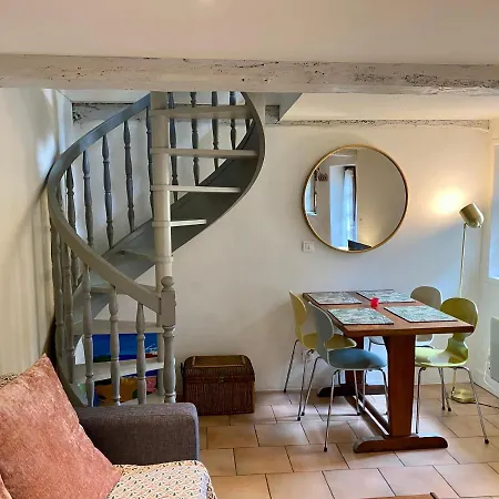 Le 18 Honfleurais Apartment